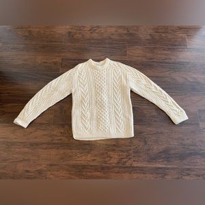 Vintage handmade hand knock knits Irish fisherman sweater. See measurements